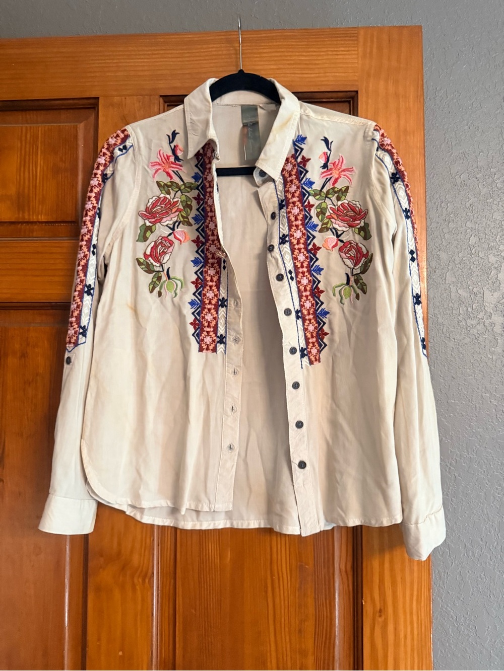 Aratta Cream Embroidered Floral Button-Up Blouse